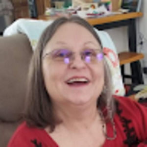 Meet your Posher, Suzan